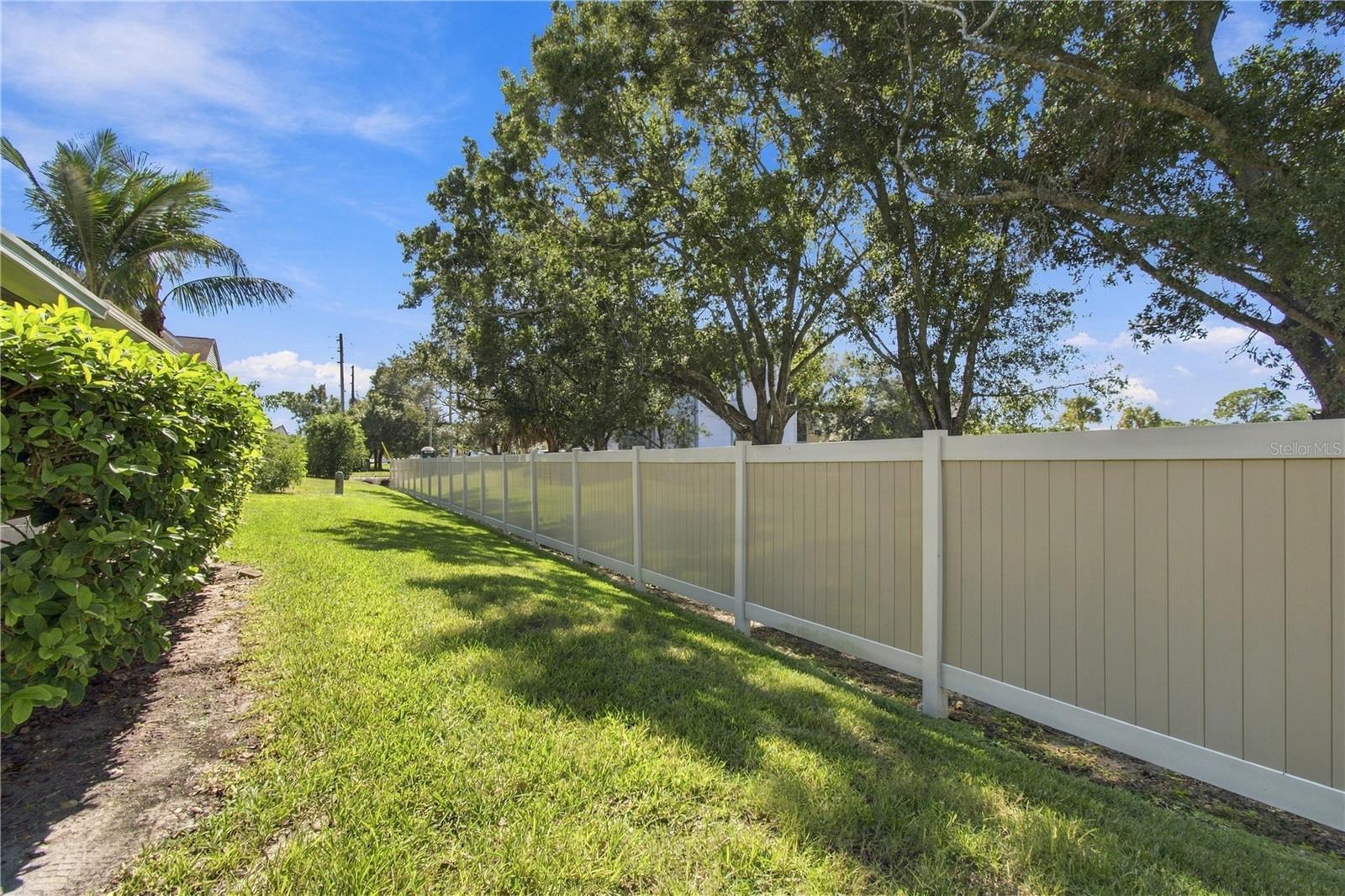 1050 STARKEY ROAD, #907, Largo, FL 33771