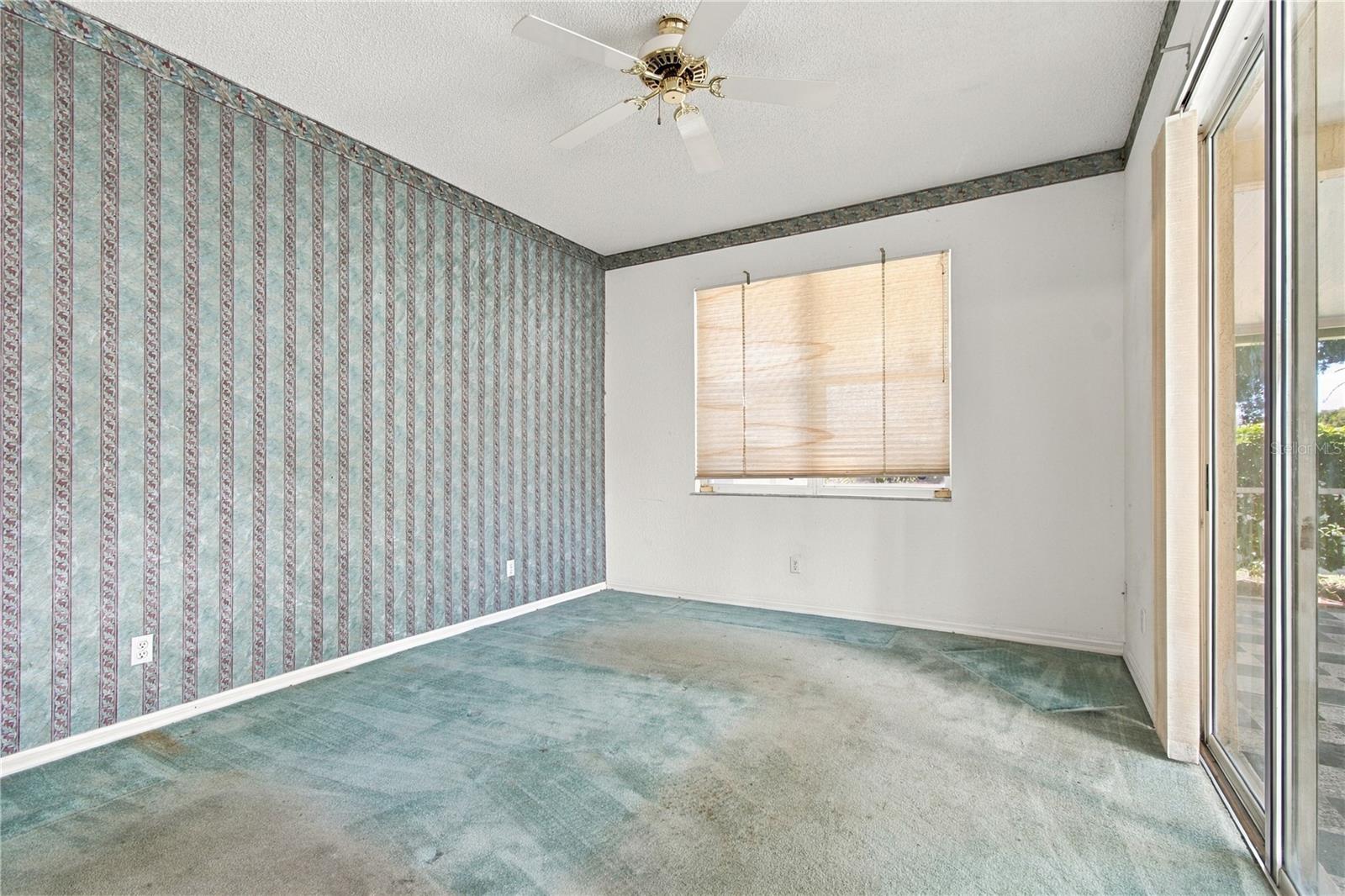 1050 STARKEY ROAD, #907, Largo, FL 33771