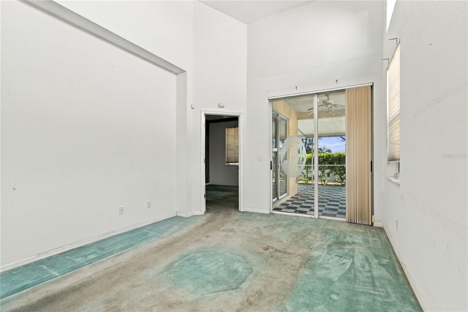 1050 STARKEY ROAD, #907, Largo, FL 33771