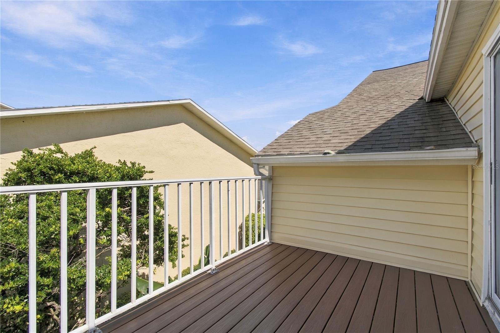 1050 STARKEY ROAD, #907, Largo, FL 33771