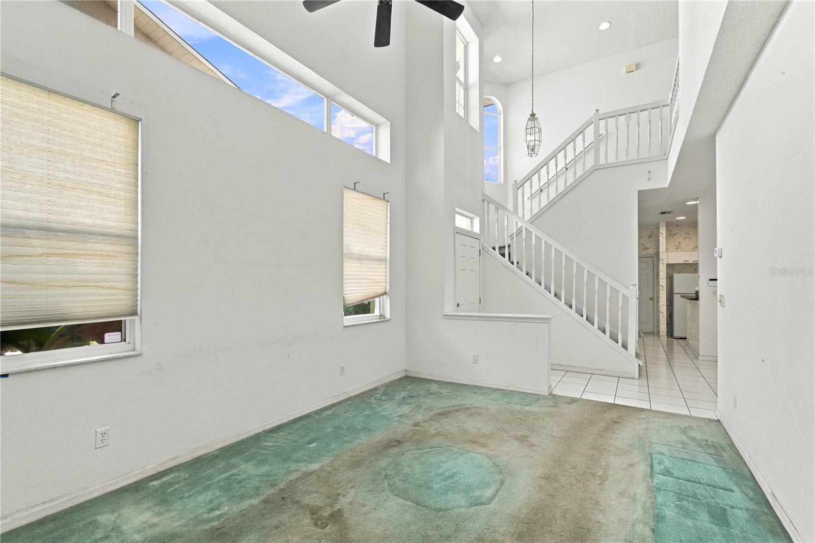 1050 STARKEY ROAD, #907, Largo, FL 33771