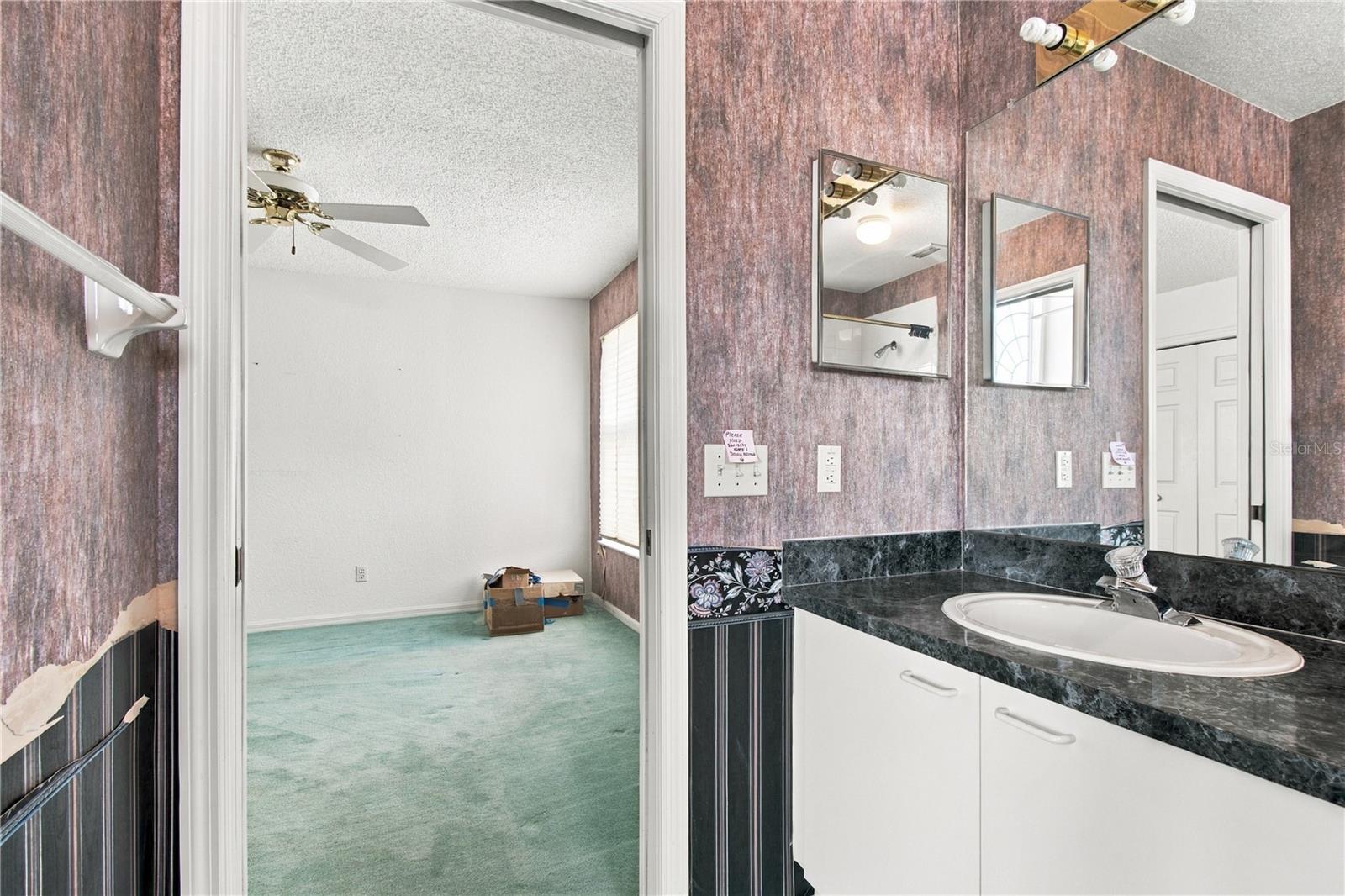 1050 STARKEY ROAD, #907, Largo, FL 33771