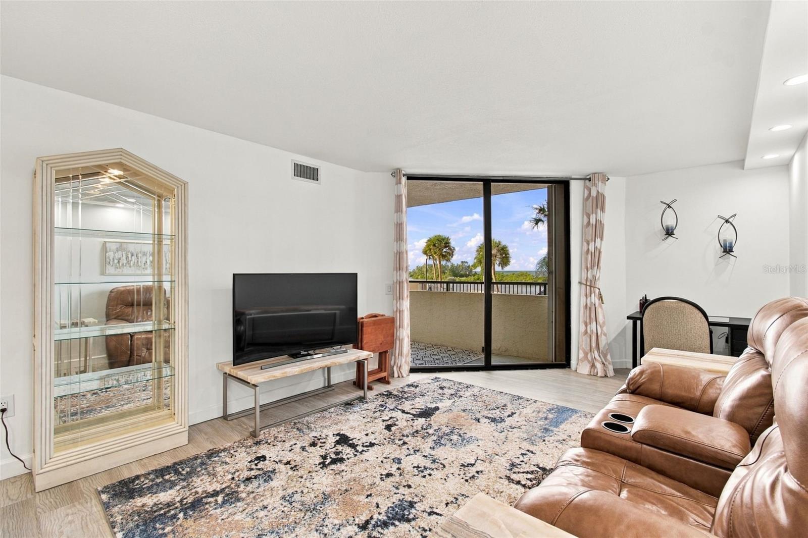 6009 SEA RANCH DRIVE, #105, Hudson, FL 34667 6009 SEA RANCH DRIVE, #105, Hudson, FL 34667