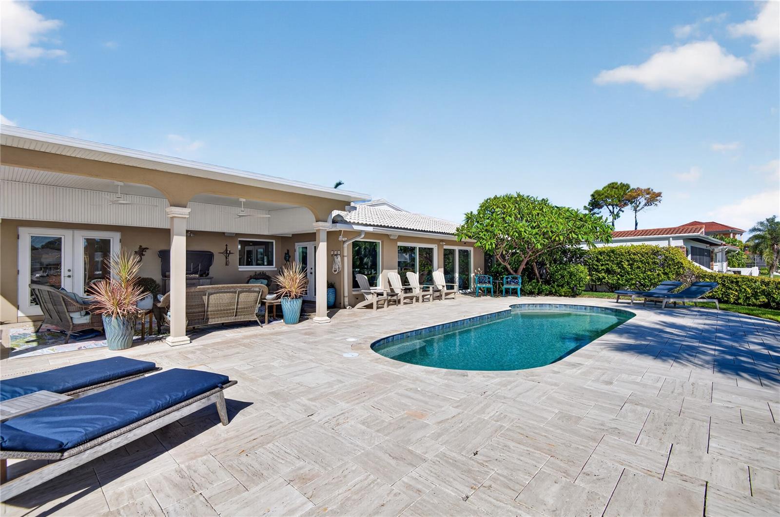 779 ISLAND WAY, Clearwater, FL 33767