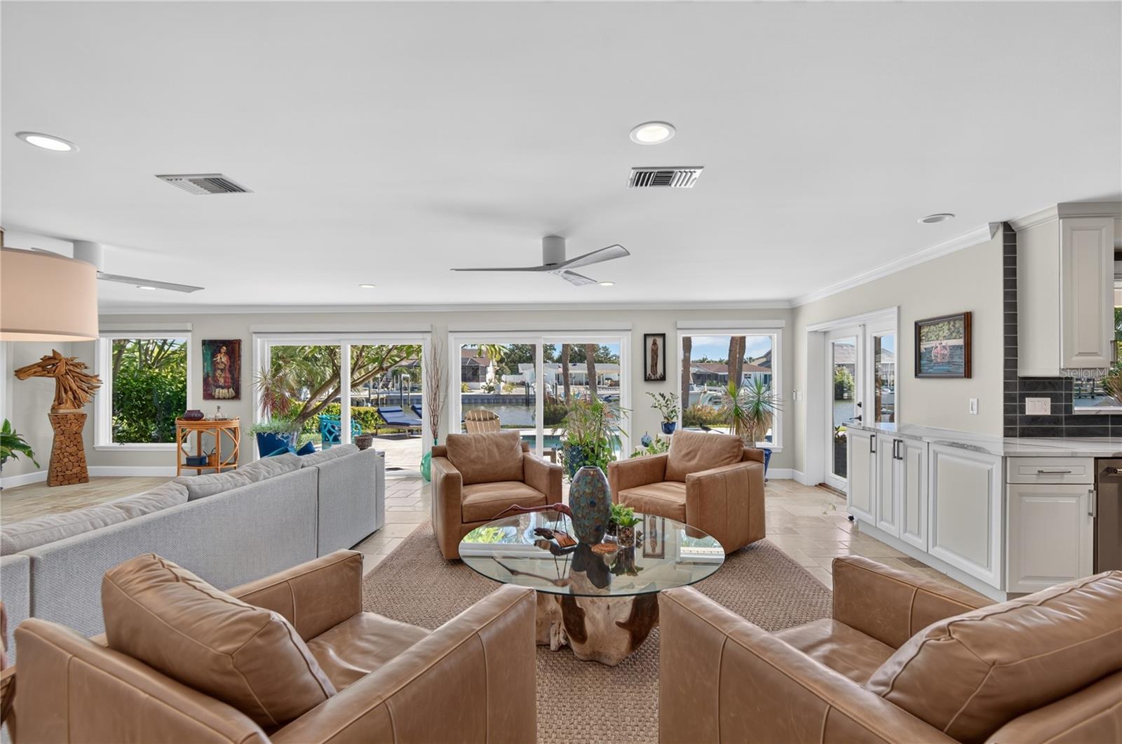 779 ISLAND WAY, Clearwater, FL 33767