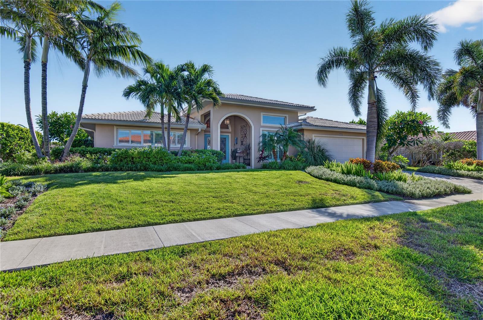 779 ISLAND WAY, Clearwater, FL 33767