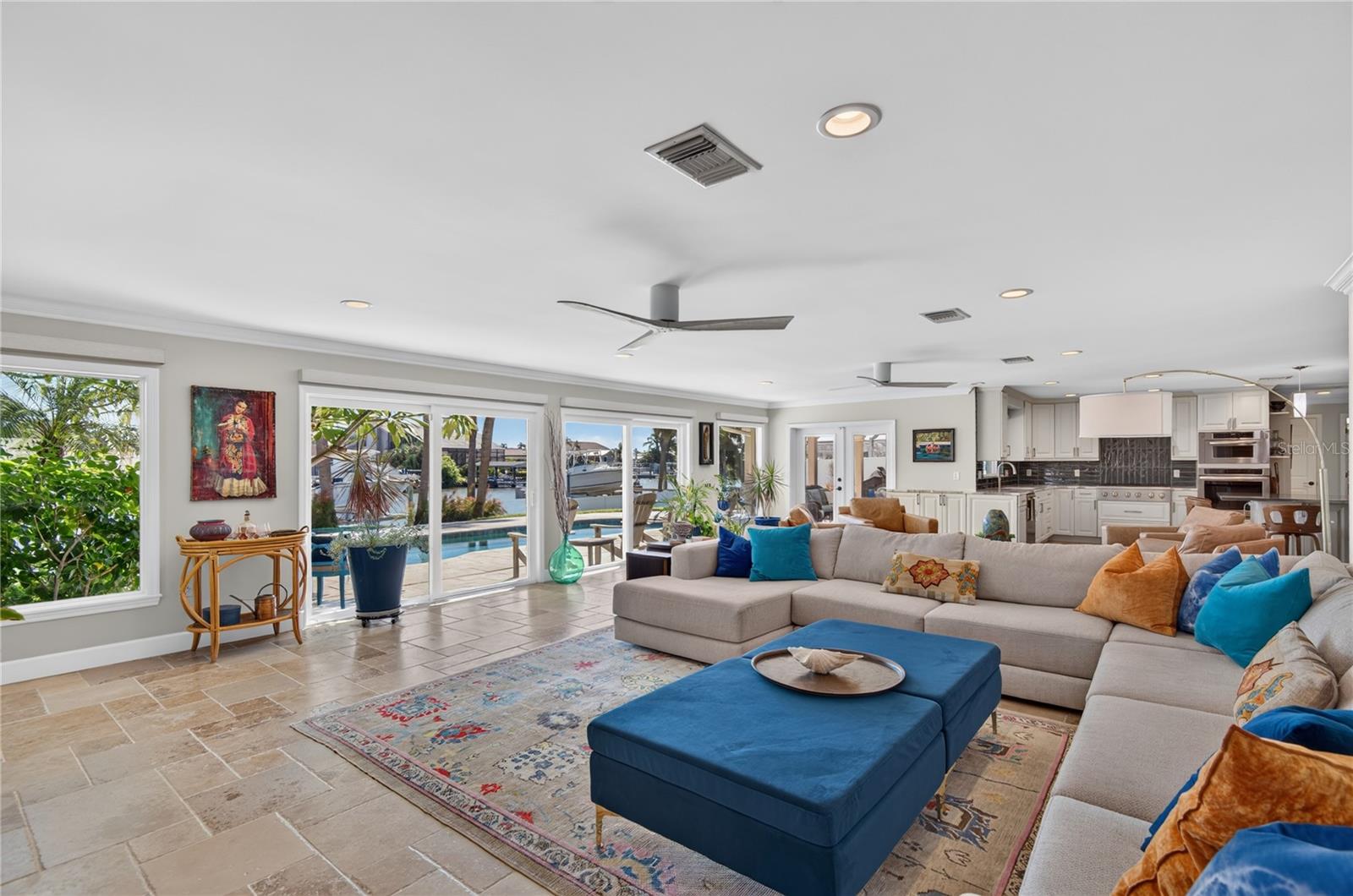 779 ISLAND WAY, Clearwater, FL 33767