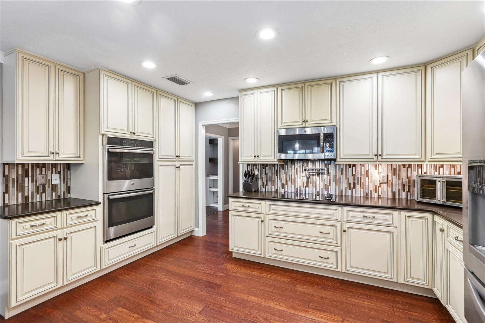 2311 GREEN LAWN STREET, Brandon, FL 33511