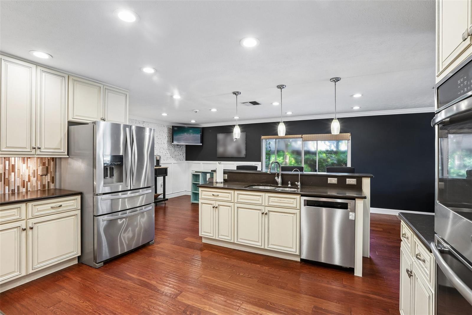 2311 GREEN LAWN STREET, Brandon, FL 33511
