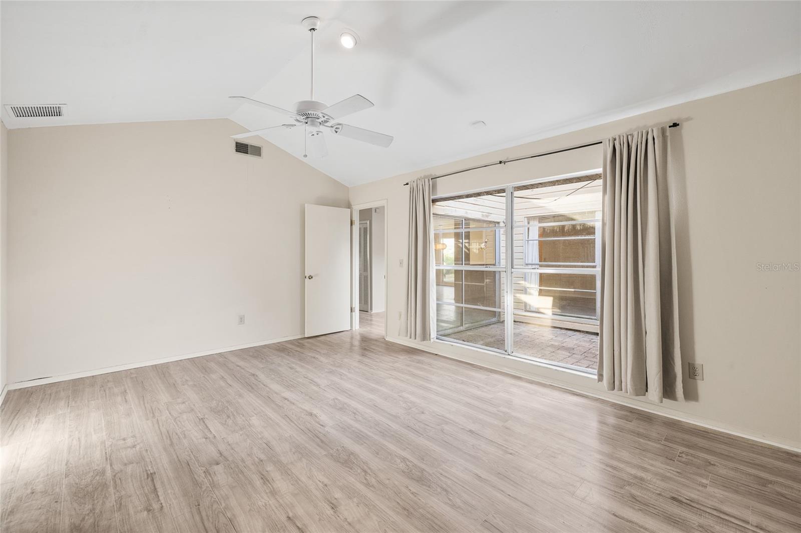 10842 VENICE CIRCLE, Tampa, FL 33635