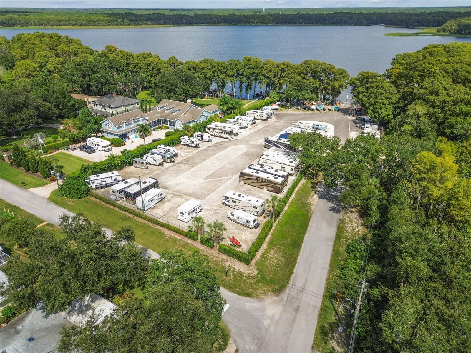 3554 OAK LAKE DRIVE, Palm Harbor, FL 34684