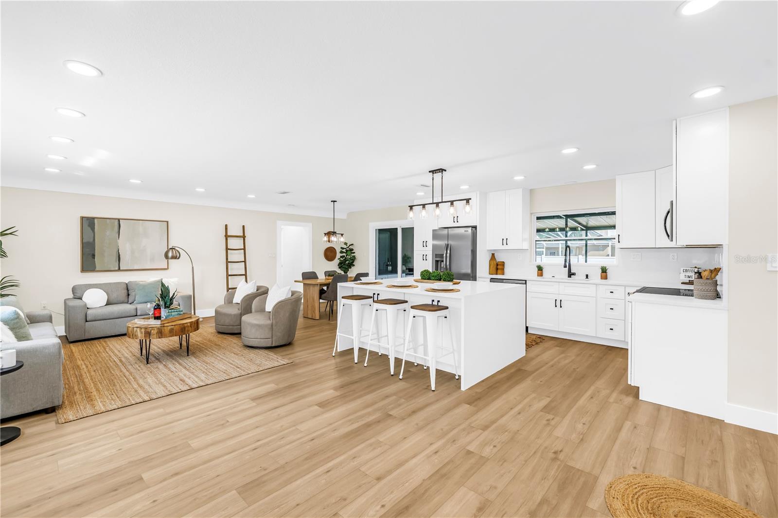 5201 62ND STREET N, St Petersburg, FL 33709