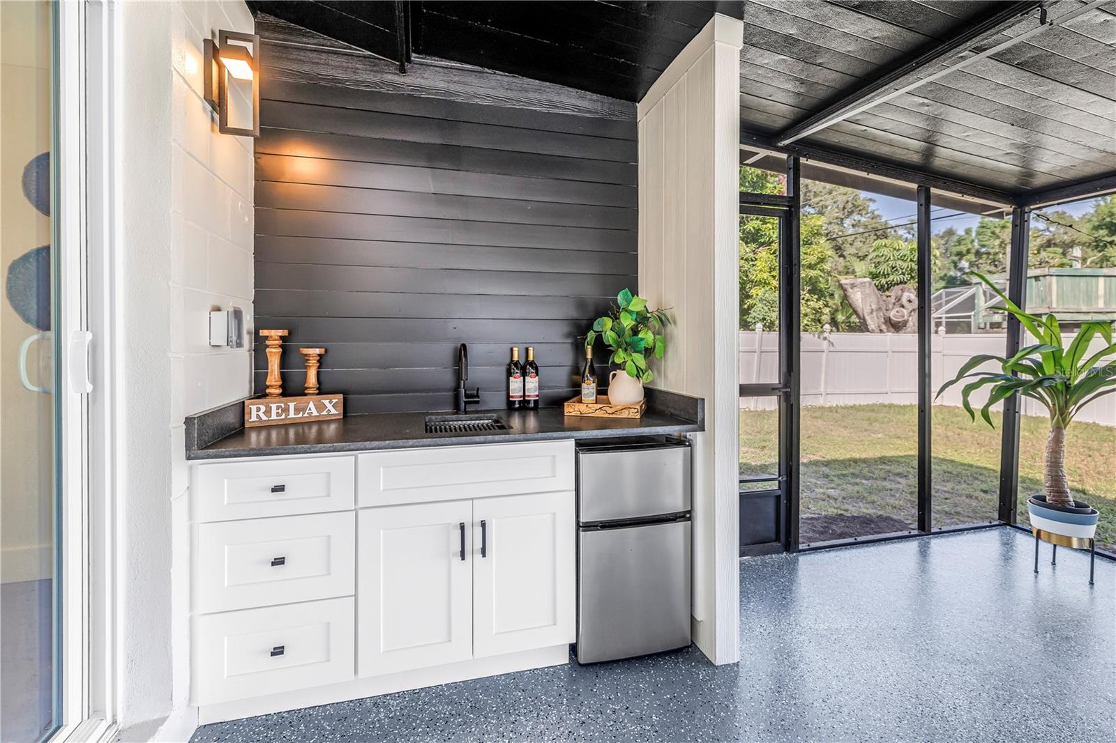 5201 62ND STREET N, St Petersburg, FL 33709
