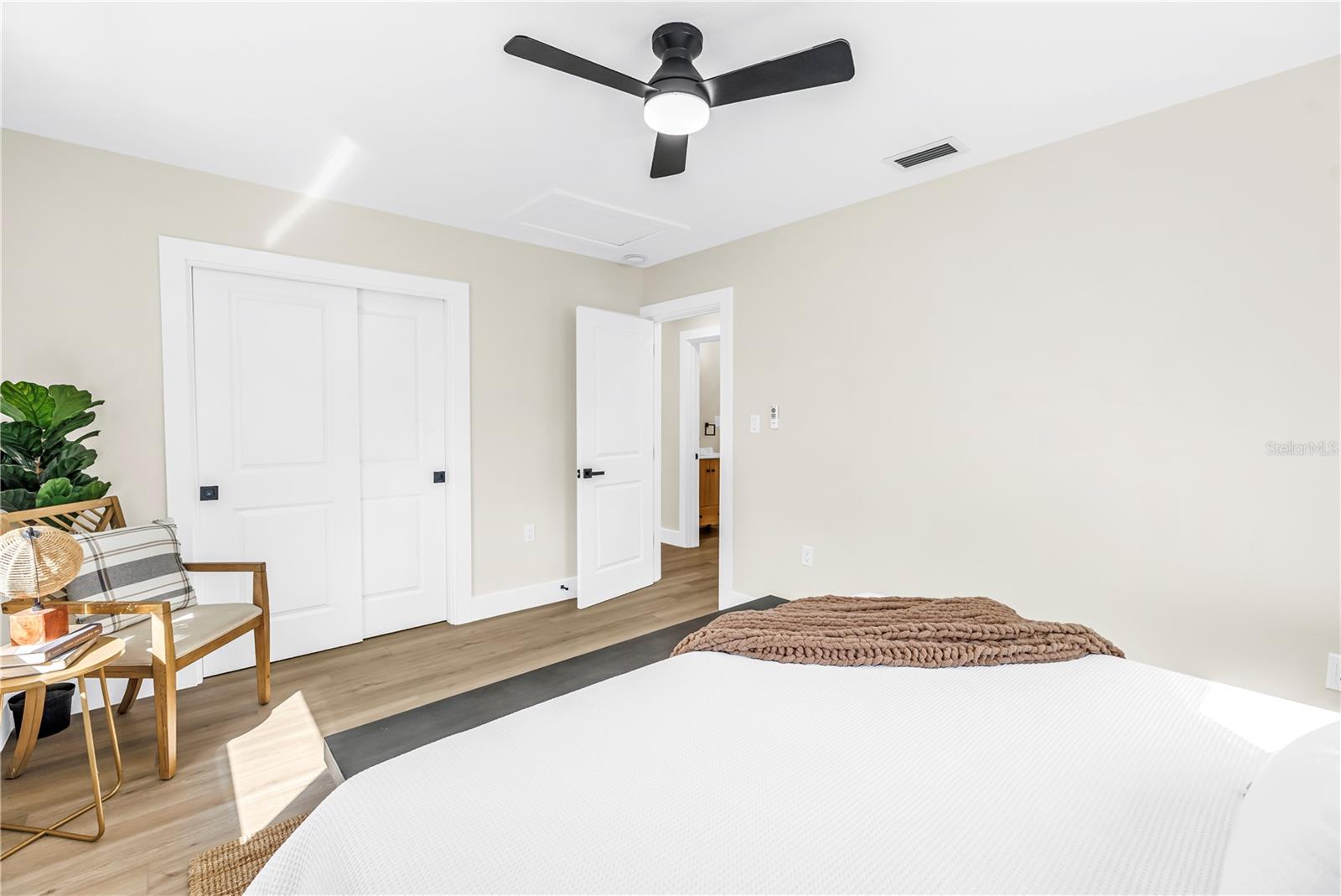 5201 62ND STREET N, St Petersburg, FL 33709