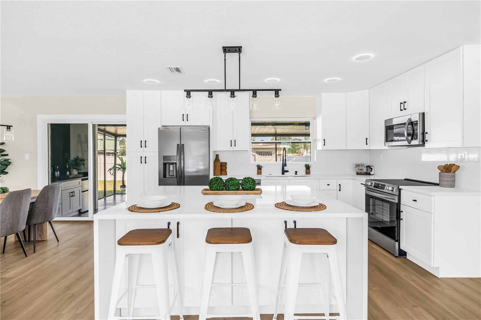 5201 62ND STREET N, St Petersburg, FL 33709