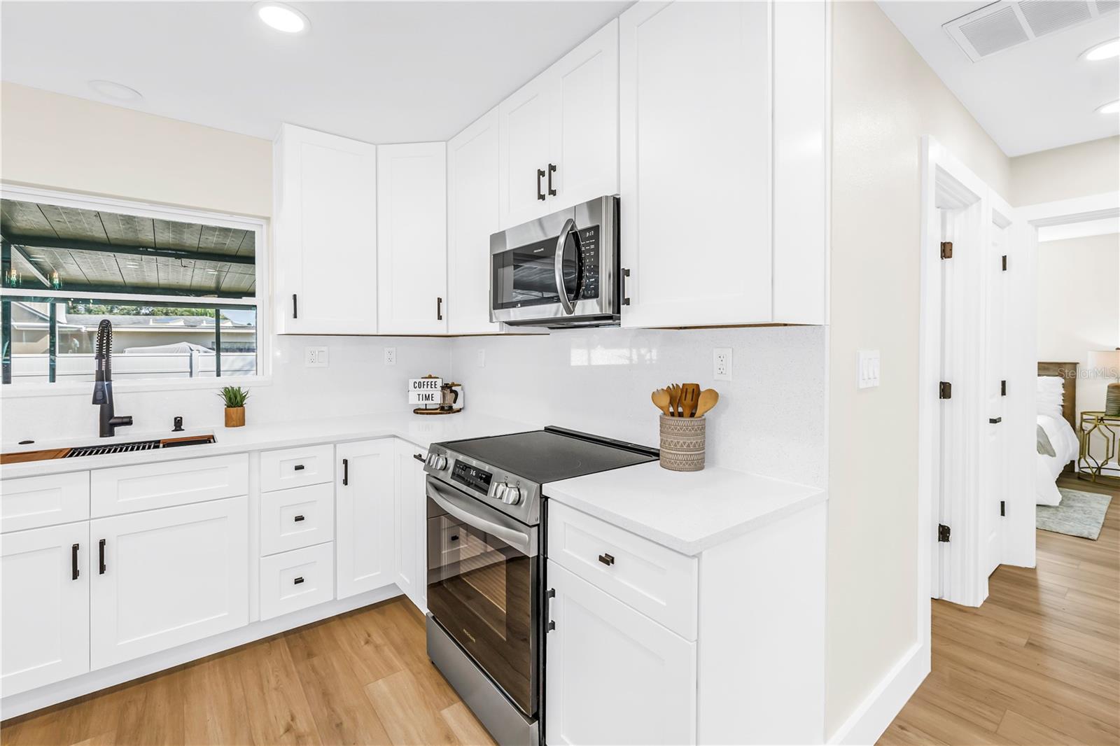 5201 62ND STREET N, St Petersburg, FL 33709