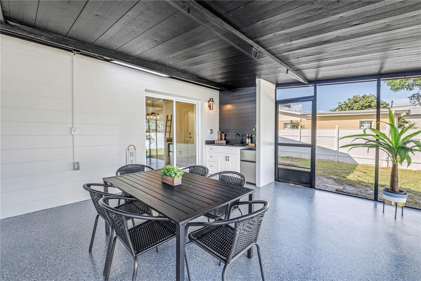 5201 62ND STREET N, St Petersburg, FL 33709