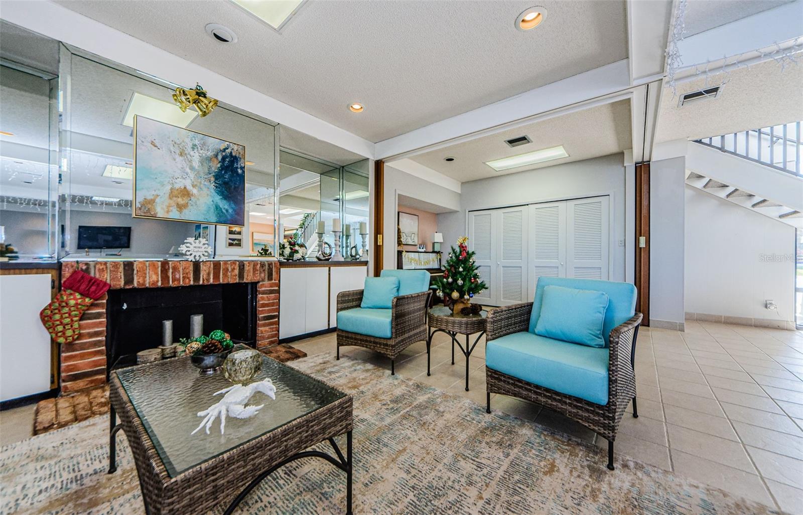 200 WOODETTE DRIVE, #401A, Dunedin, FL 34698
