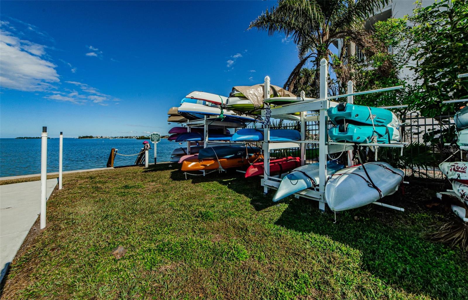 200 WOODETTE DRIVE, #401A, Dunedin, FL 34698
