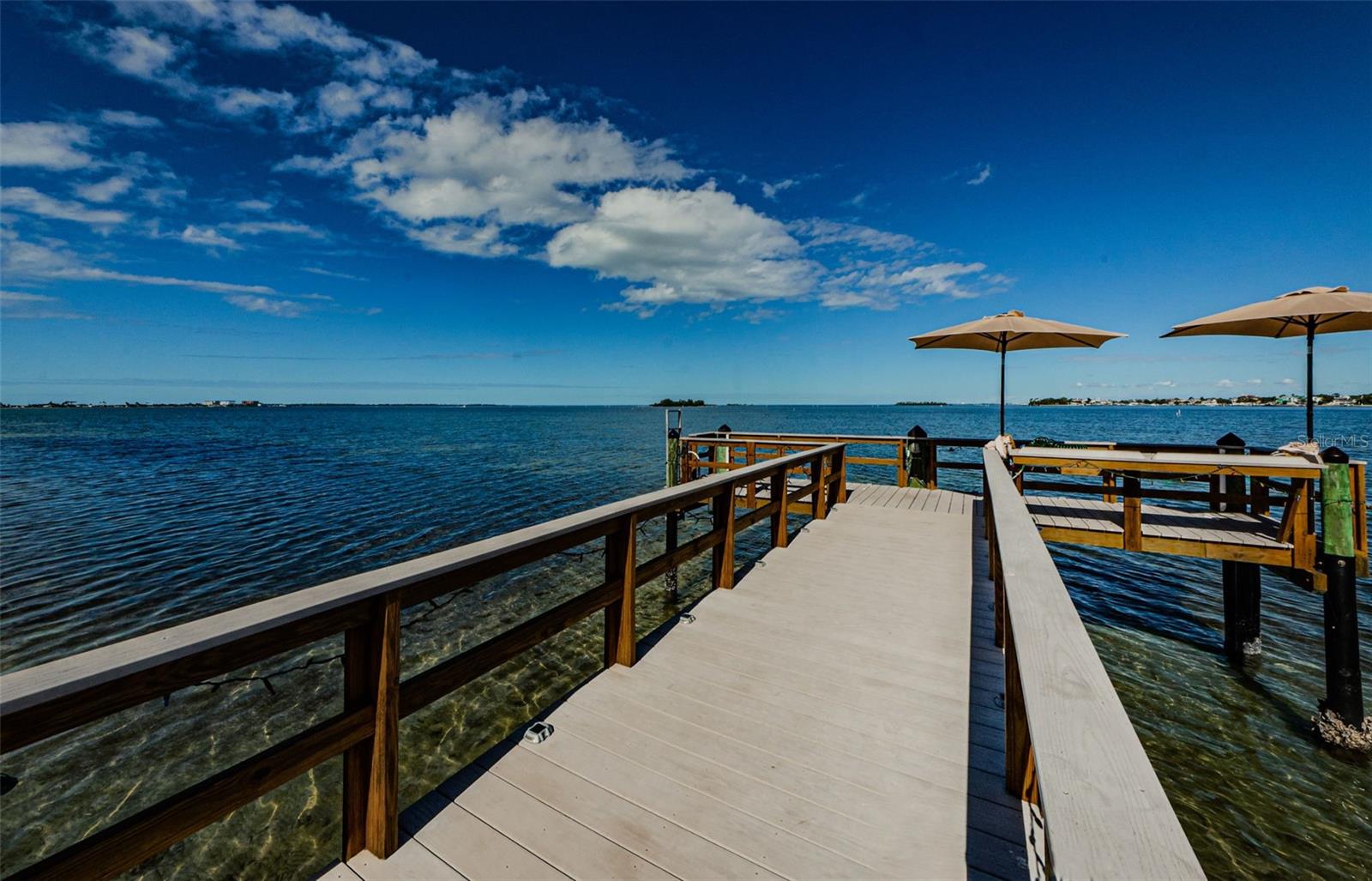 200 WOODETTE DRIVE, #401A, Dunedin, FL 34698