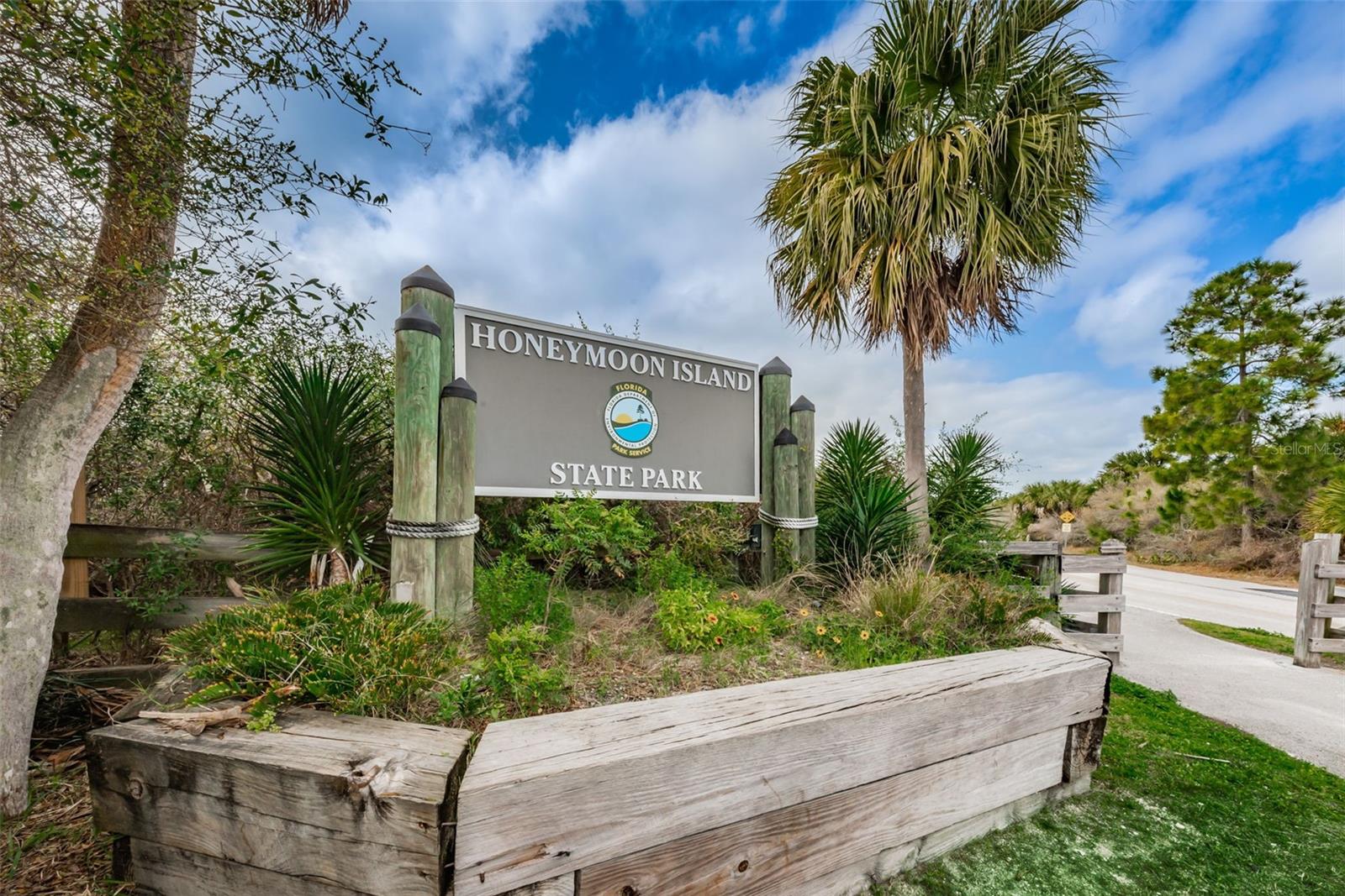 200 WOODETTE DRIVE, #401A, Dunedin, FL 34698
