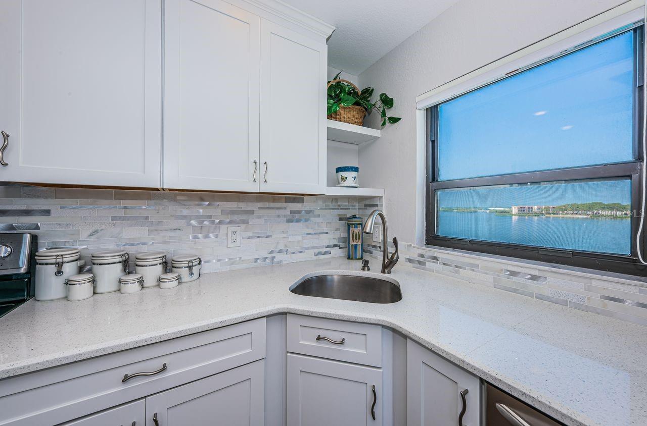 200 WOODETTE DRIVE, #401A, Dunedin, FL 34698
