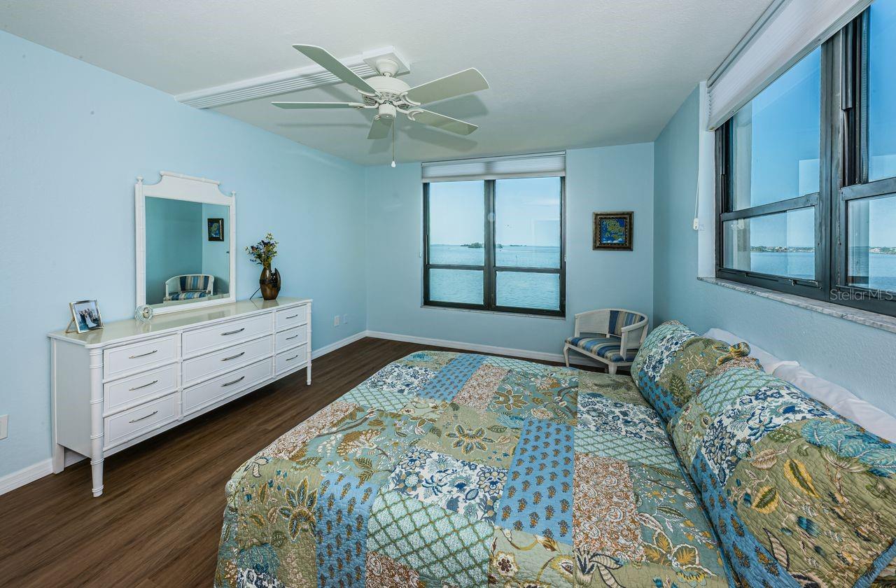 200 WOODETTE DRIVE, #401A, Dunedin, FL 34698