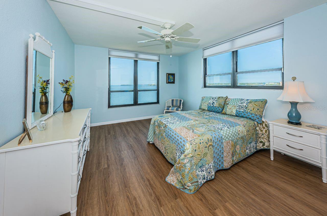 200 WOODETTE DRIVE, #401A, Dunedin, FL 34698