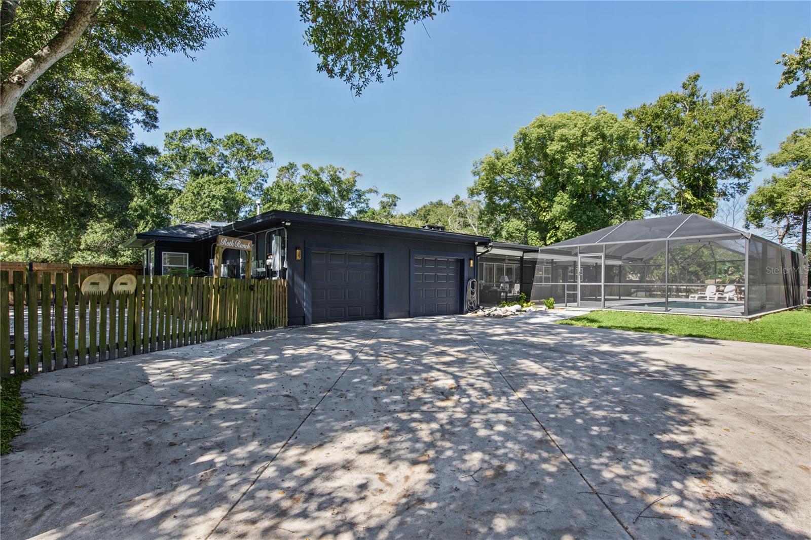 Garage (2)