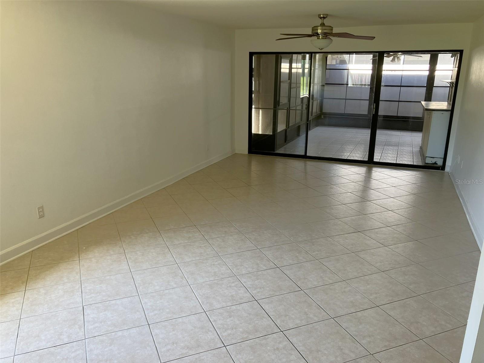 2460 LAURELWOOD DRIVE, #E, Clearwater, FL 33763
