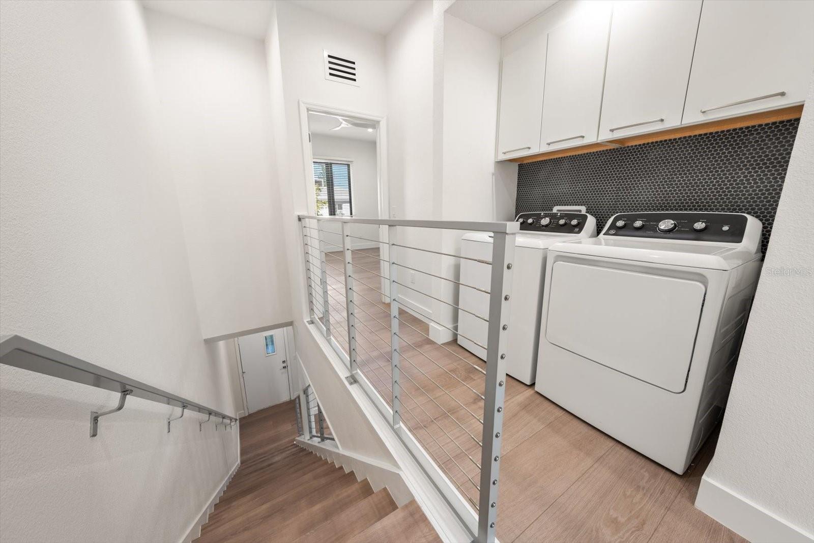 295 7TH STREET S, St Petersburg, FL 33701