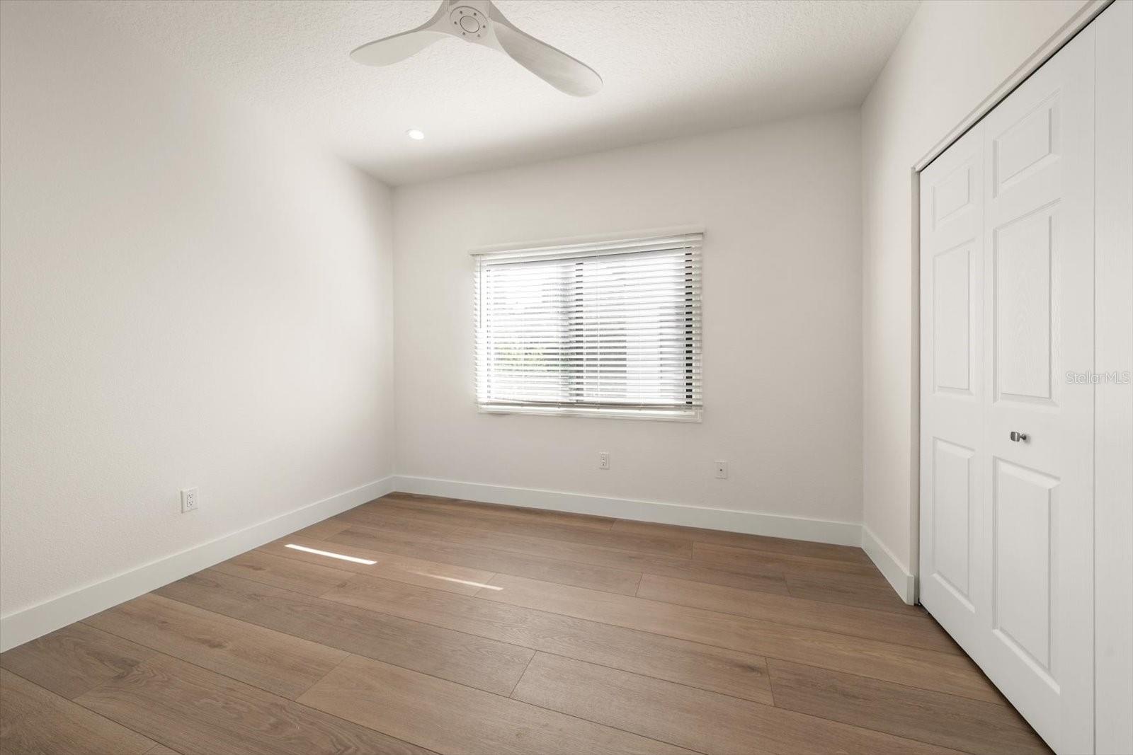 295 7TH STREET S, St Petersburg, FL 33701