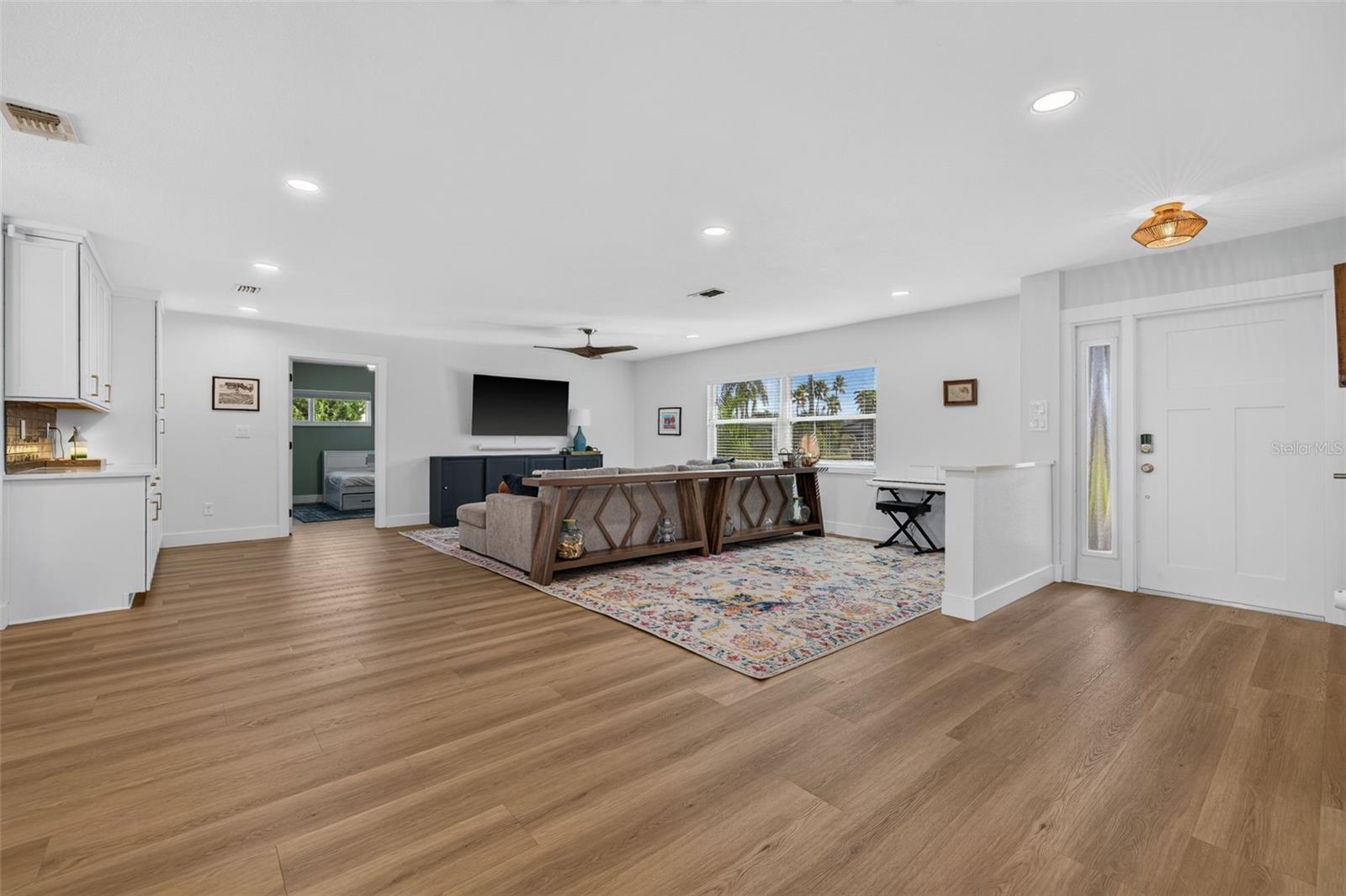 4606 BAY CREST DRIVE, Tampa, FL 33615