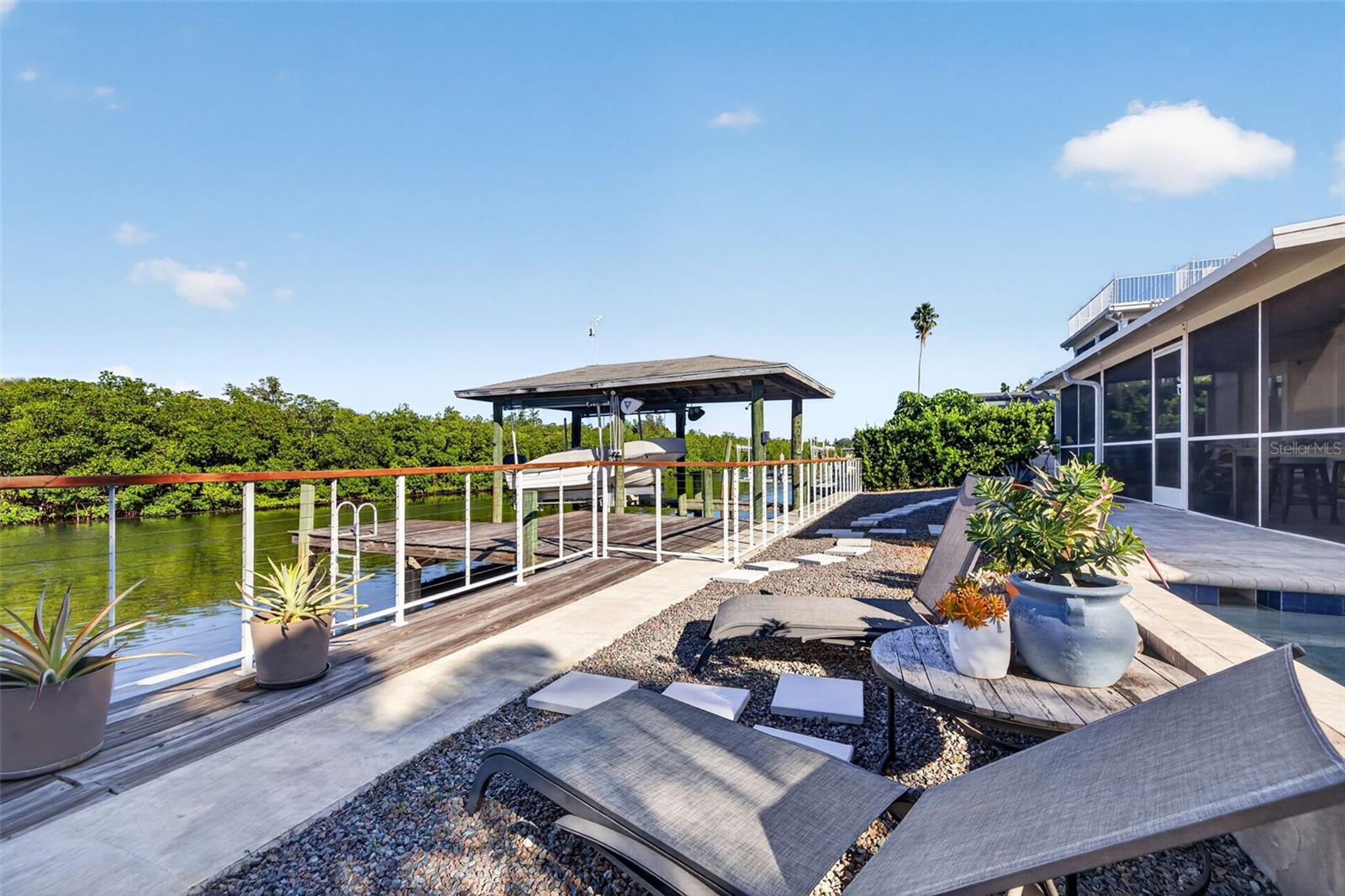 4606 BAY CREST DRIVE, Tampa, FL 33615