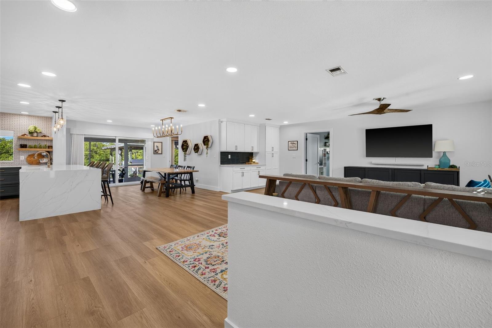4606 BAY CREST DRIVE, Tampa, FL 33615