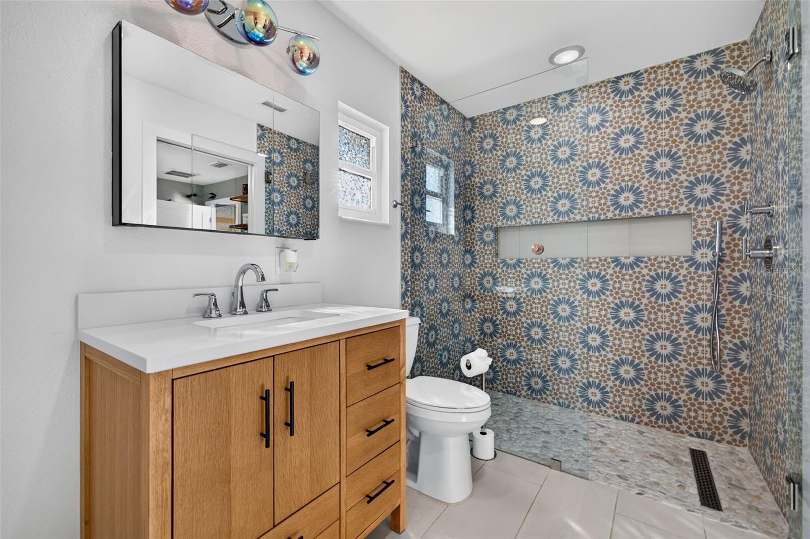 4606 BAY CREST DRIVE, Tampa, FL 33615