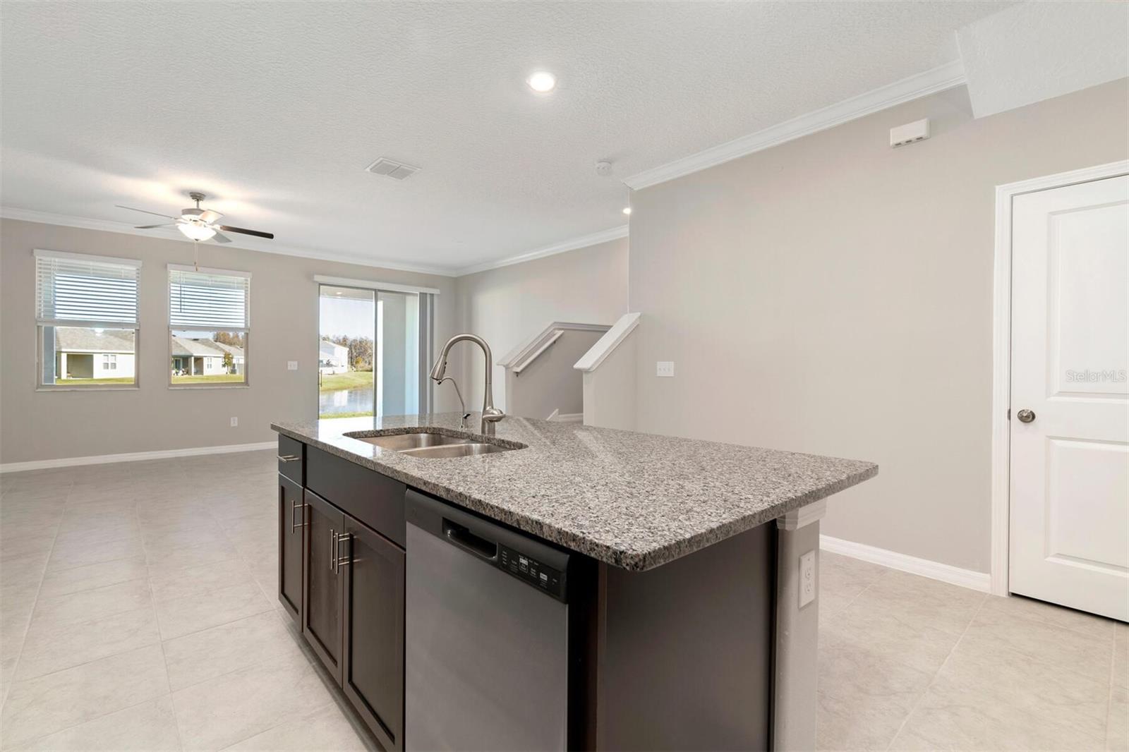 31989 BLUE PASSING LOOP, Wesley Chapel, FL 33545