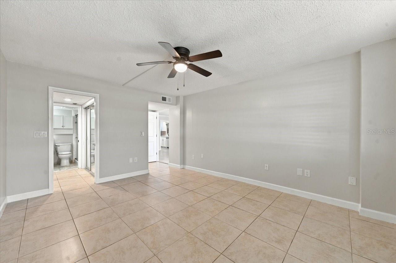 1001 PEARCE DRIVE, #111, Clearwater, FL 33764