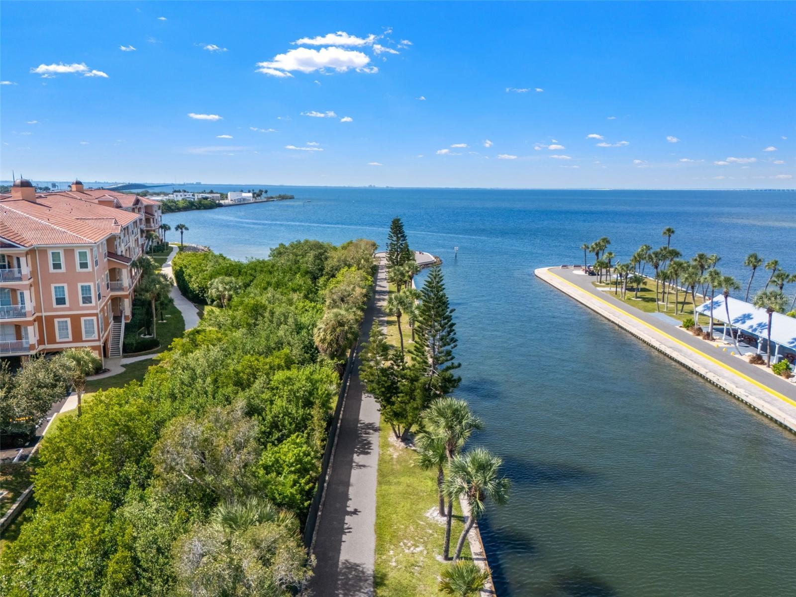 5000 CULBREATH KEY WAY, #1-319, Tampa, FL 33611