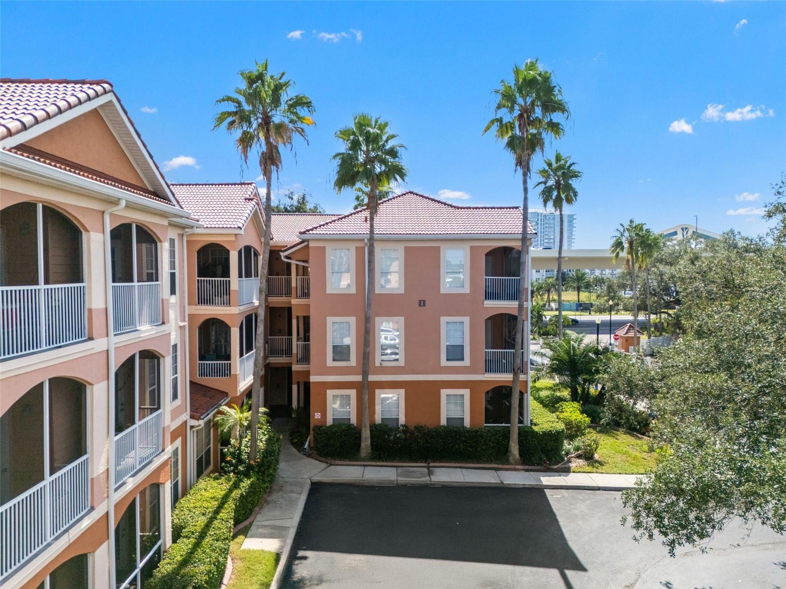 5000 CULBREATH KEY WAY, #1-319, Tampa, FL 33611 5000 CULBREATH KEY WAY, #1-319, Tampa, FL 33611