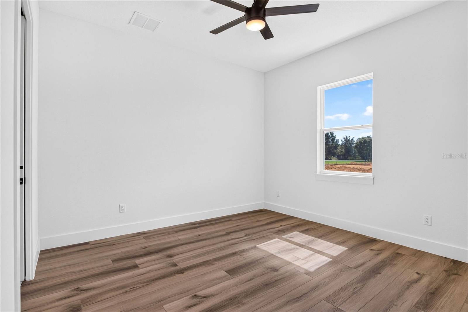 14927 CRIMSON OAKS TRAIL, Dade City, FL 33525