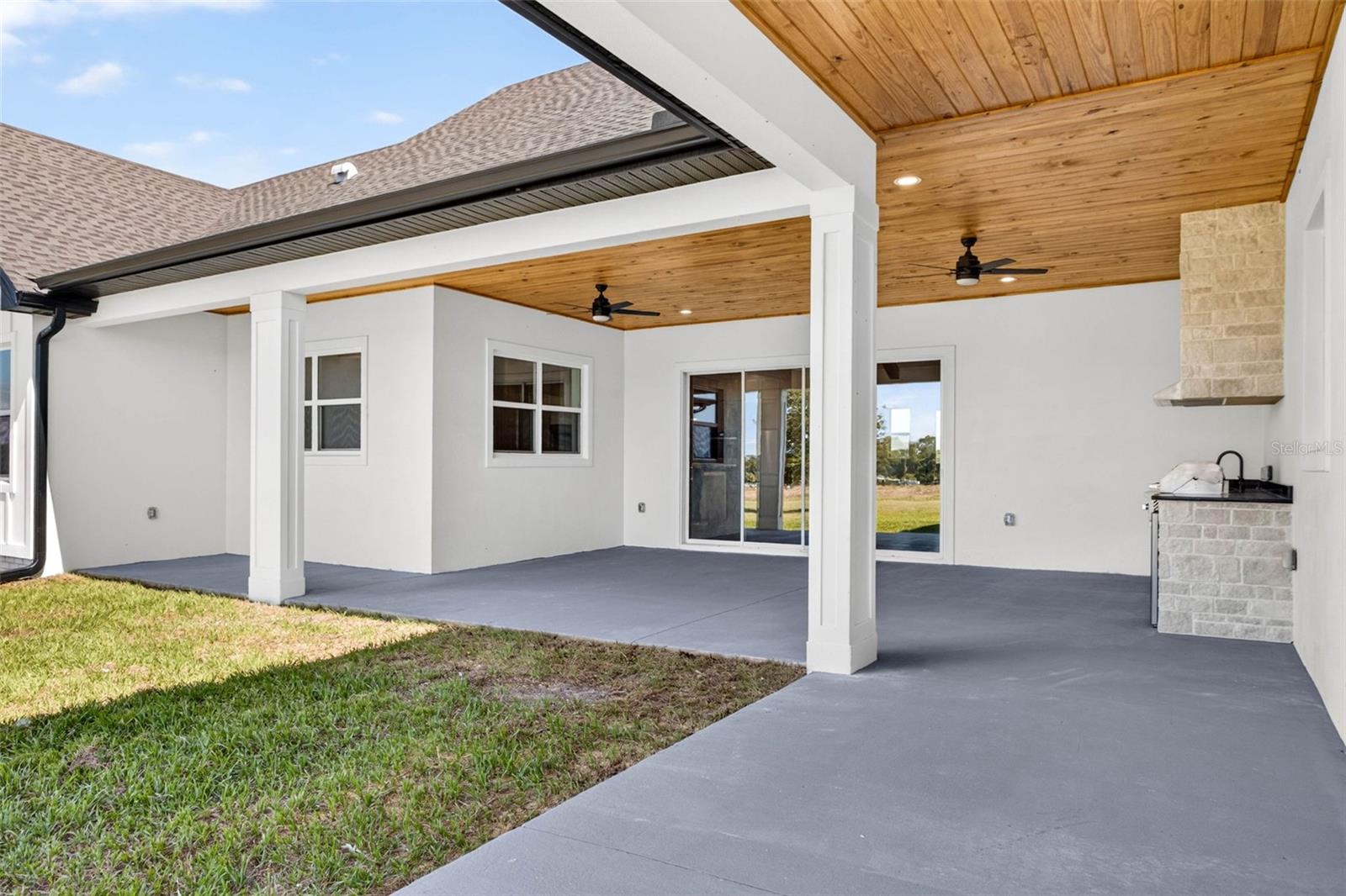14927 CRIMSON OAKS TRAIL, Dade City, FL 33525