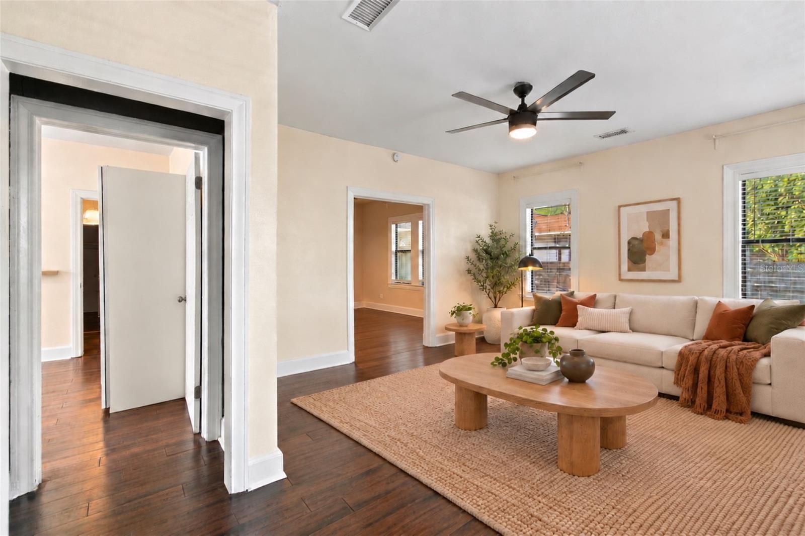 805 E OSBORNE AVENUE, Tampa, FL 33603