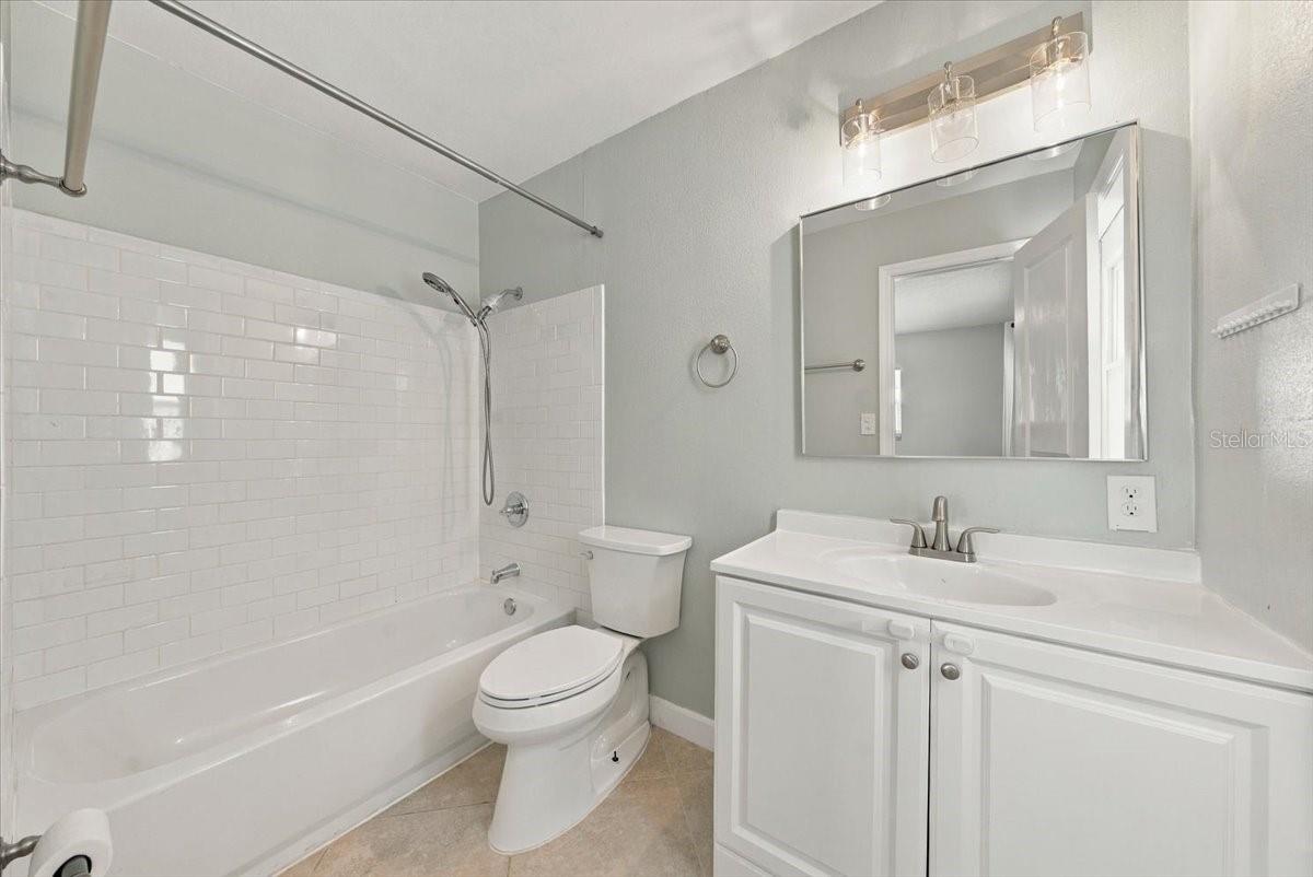 En suite bathroom
