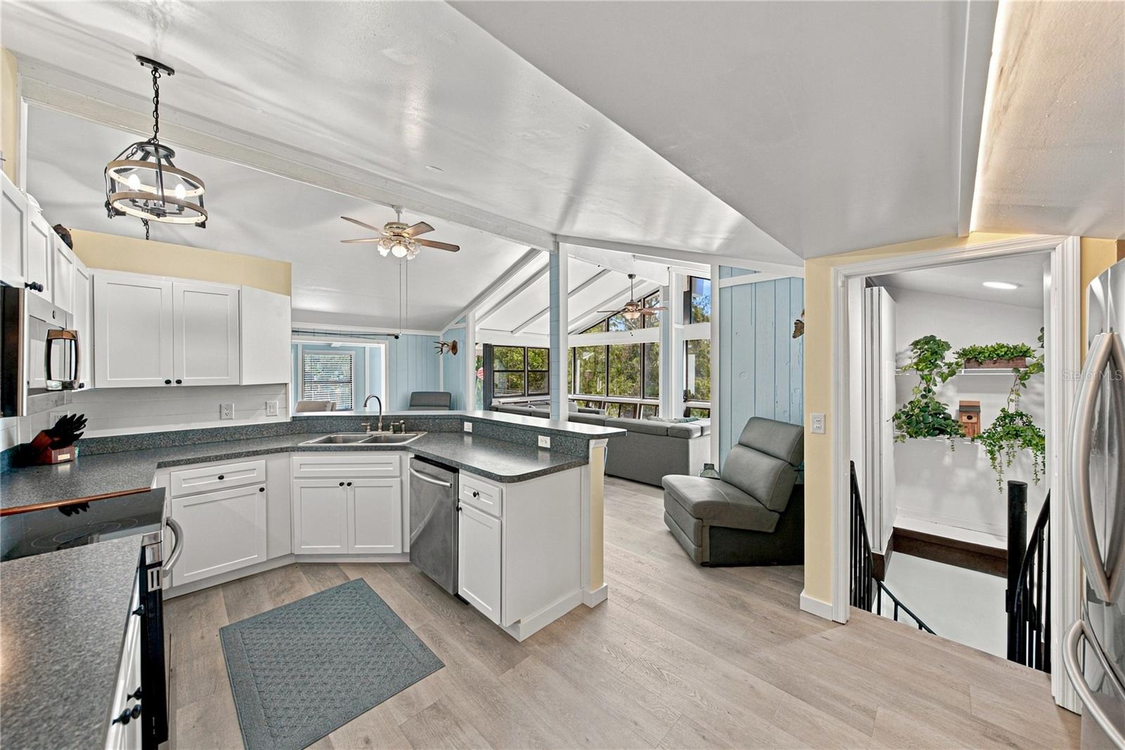 32444 MARCHMONT CIRCLE, Dade City, FL 33523