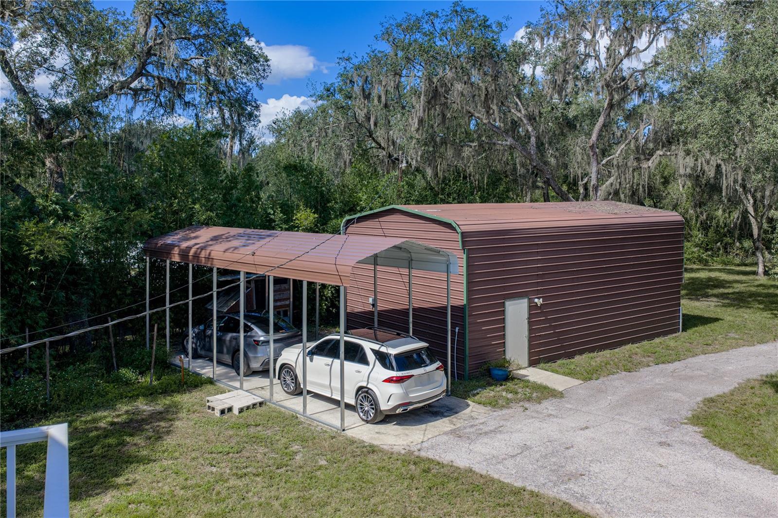 32444 MARCHMONT CIRCLE, Dade City, FL 33523
