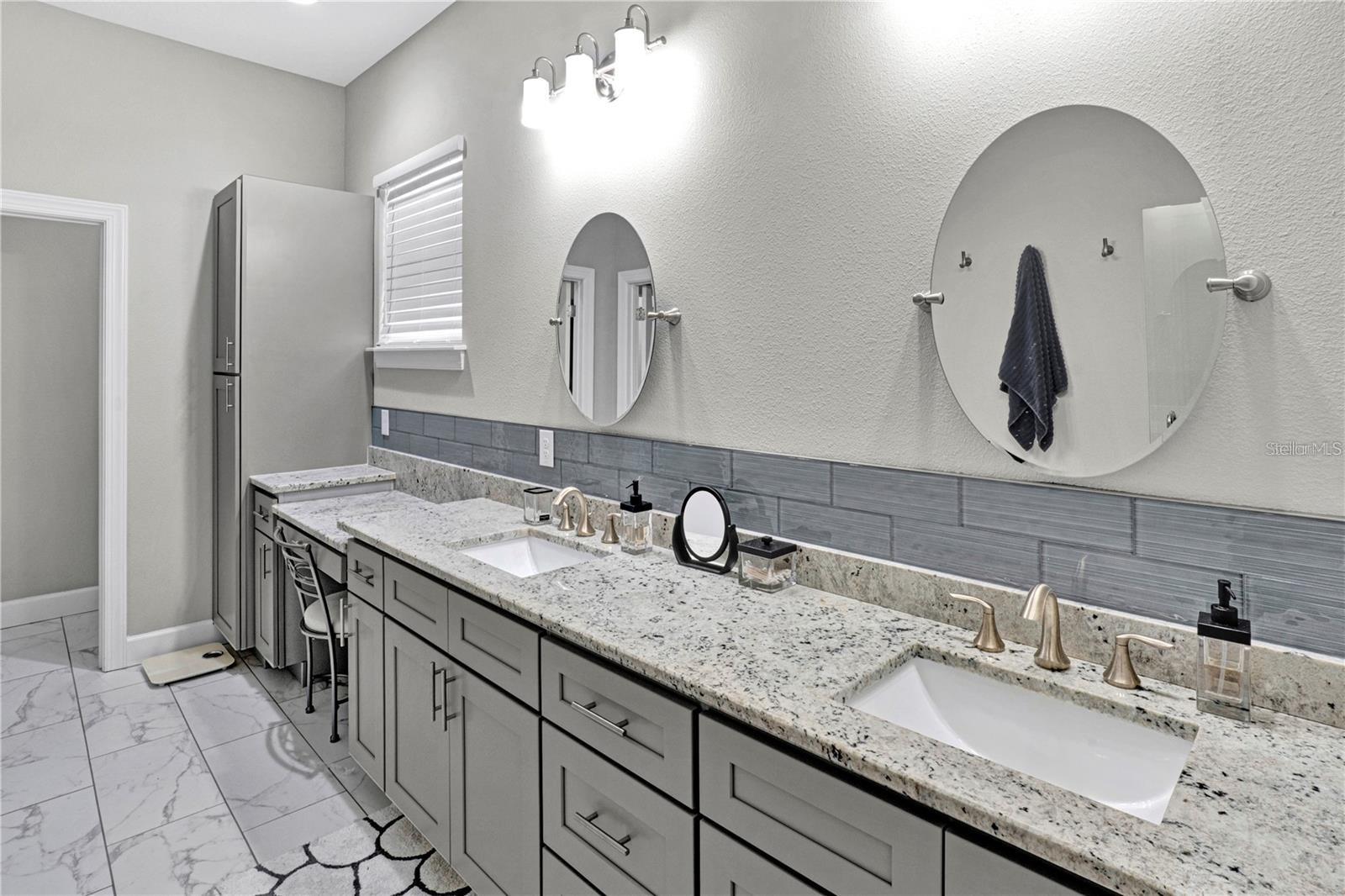 746 GRAND CYPRESS LANE, Tarpon Springs, FL 34689