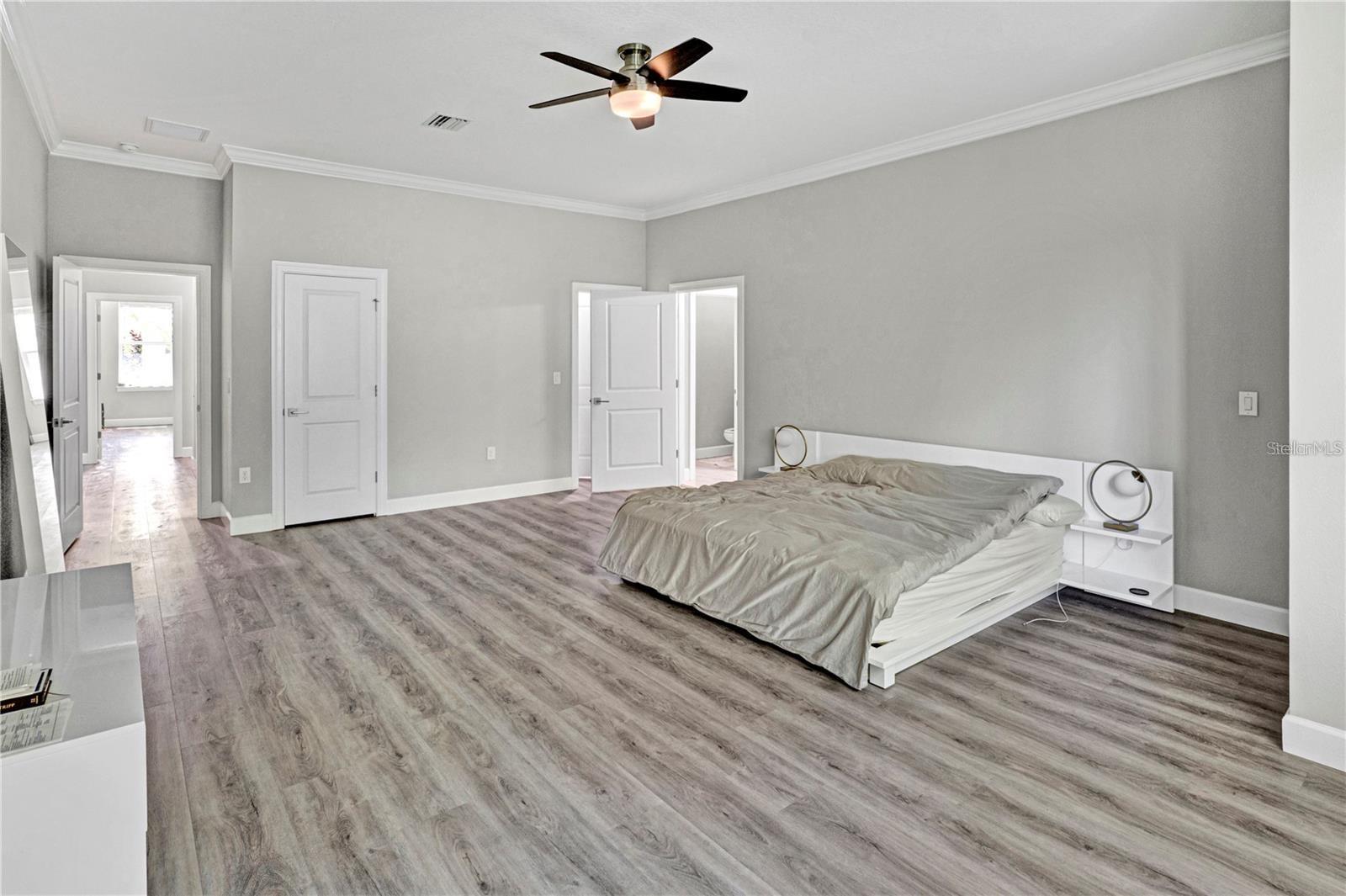 746 GRAND CYPRESS LANE, Tarpon Springs, FL 34689