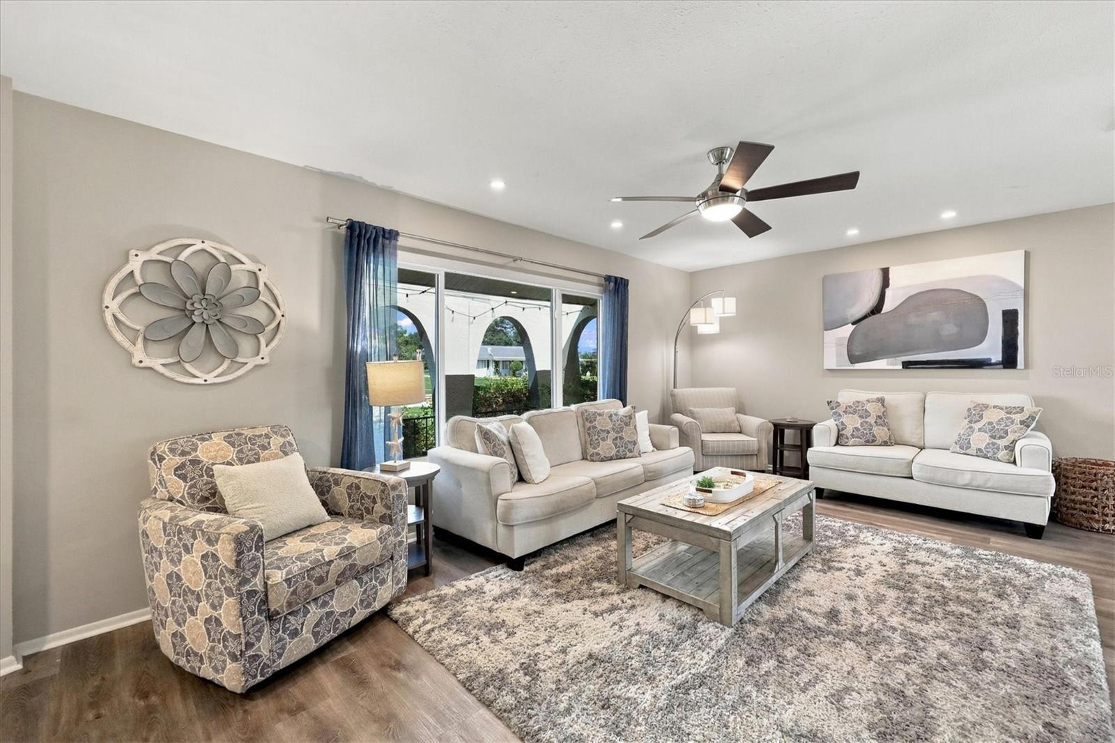 438 WHITFIELD AVENUE, Sarasota, FL 34243