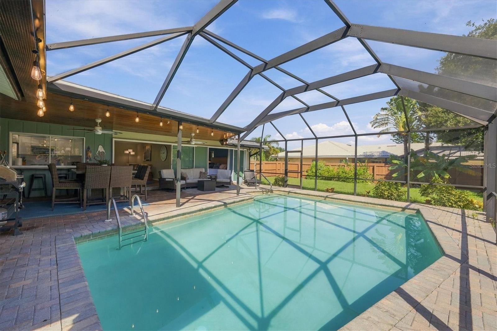 438 WHITFIELD AVENUE, Sarasota, FL 34243 438 WHITFIELD AVENUE, Sarasota, FL 34243